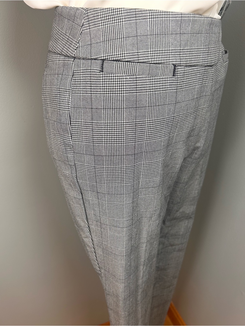 Talbots Chatham Ankle Pants 4P Petite Gray Plaid Stretch - Picture 9 of 13